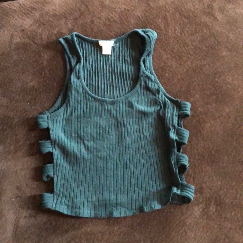 Green crop top